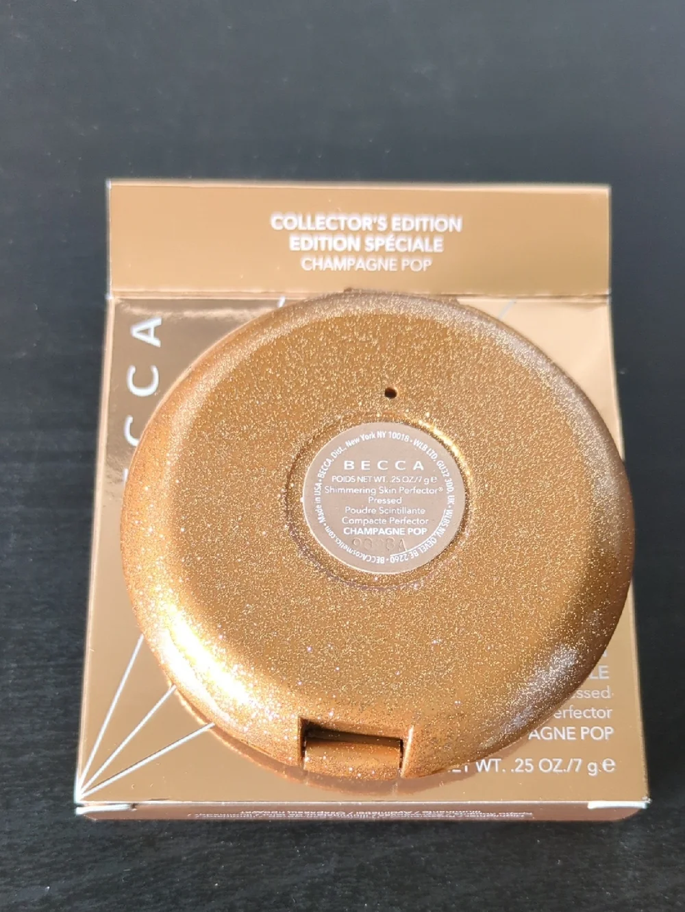 Becca Champagne Pop Ltd. Edition - Picture 4 of 5